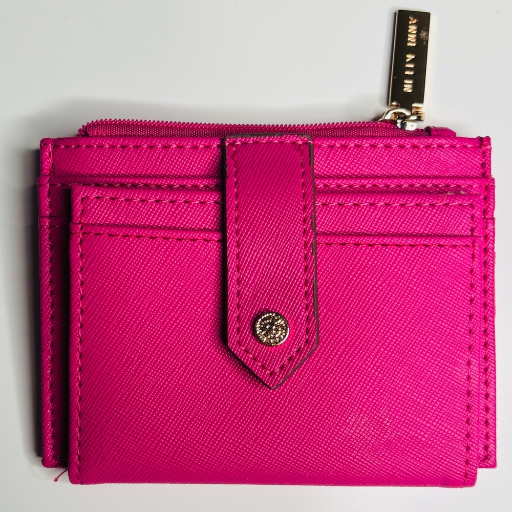 NWOT Anne Klein wallet/card holder, hot pink, gold hardware, one size!